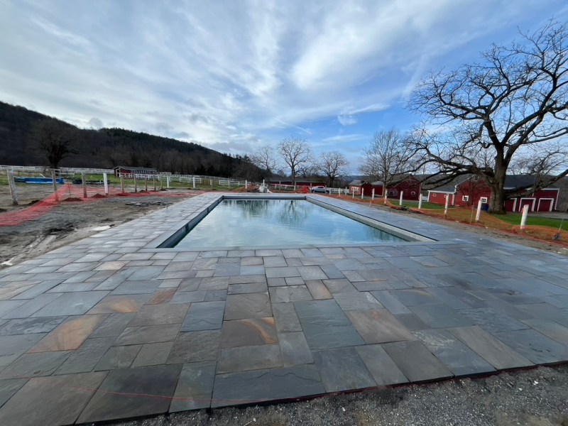 Amenia / Bluestone Pool&nbsp;Deck